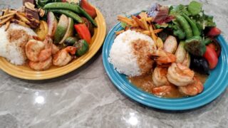 宮古島の観光シーズンが到来! ひと足早い海開きと自宅で楽しむおもてなしランチ。