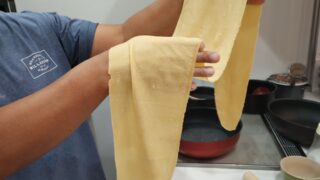 【おうちイタリアン】元シェフの夫が作る手打ちパスタ!ポーチで楽しむラザニアランチ